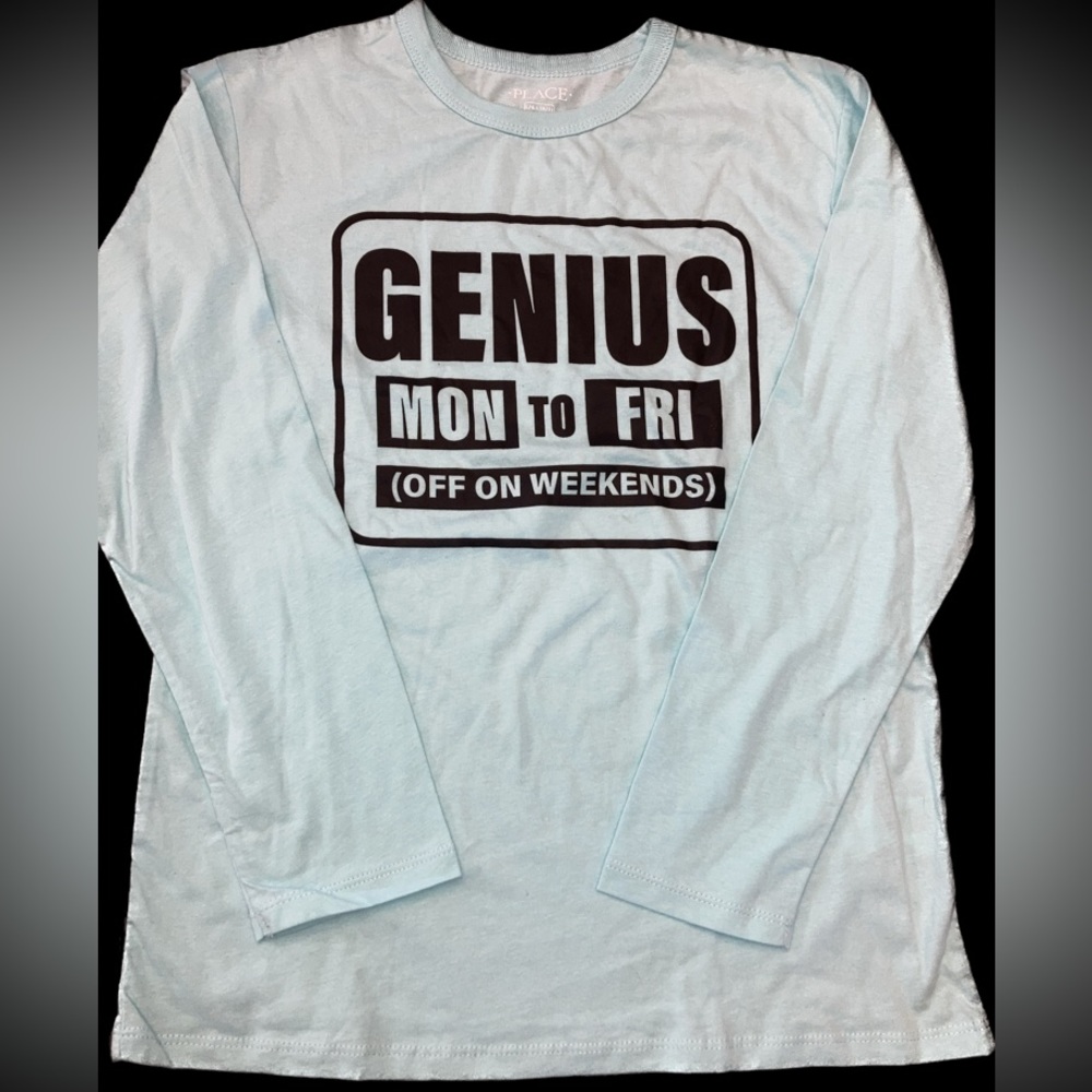 NWOT Boys long sleeve Tshirt.